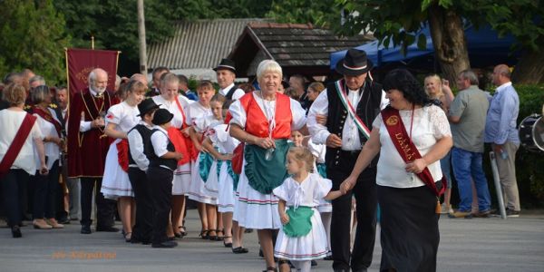 Borlovag avatás szüreti hagyományőrző napon