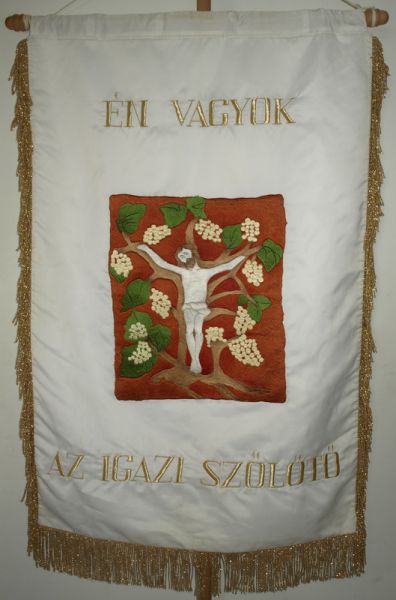 zaszlo-2-oldal.jpg
